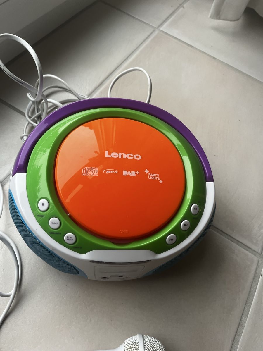 Lenco Sistemi audio & multimediali: Lenco CD Player mit DAB+ und Mikrofon bunt gebraucht – Usato da Freienstein venduto da CoLeVo 1