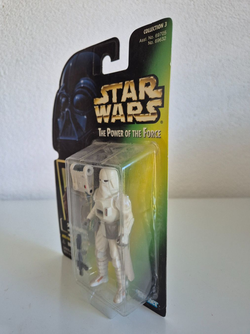 Star Wars Statuette: Star Wars Action Figure - Snowtrooper 1997 – Nuovo e nell'imballaggio originale da Buchs SG venduto da Bray_Law 1