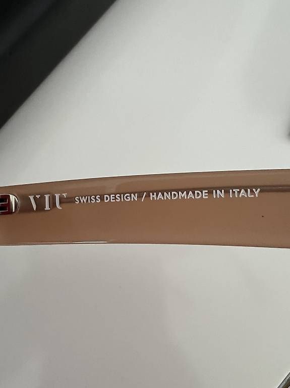 Occhiali & Lenti: Lunettes de soleil neuves – Usato da Pully venduto da Bidule6975 4