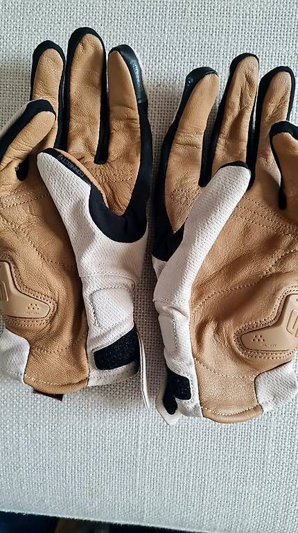 Handschuhe & Handstulpen: Damen Motorrad / Roller Handschuhe beige Gr 7 – Gebraucht aus Arlesheim von Birke007 1