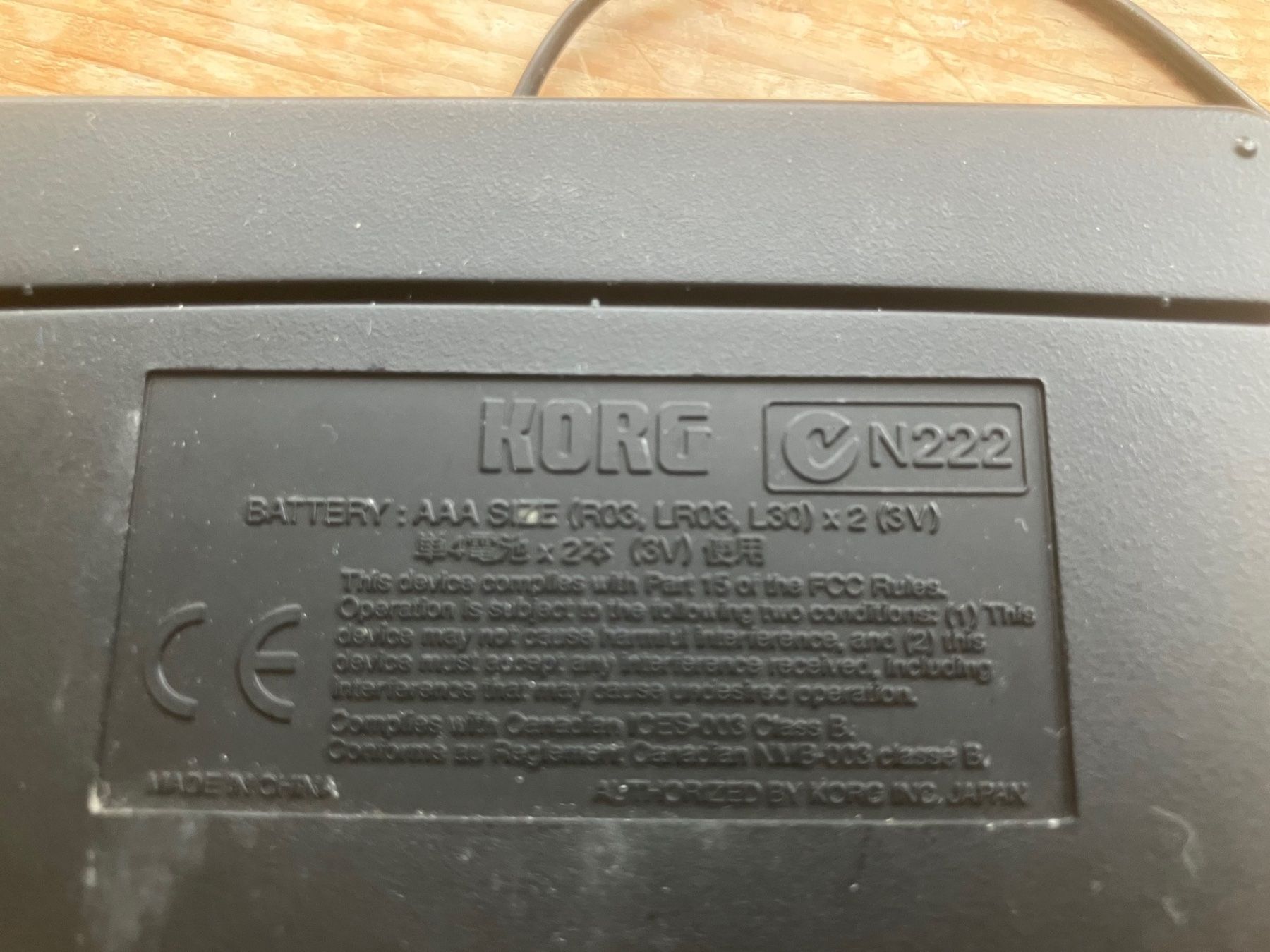 Korg Strumenti musicali: KORG Chromatic Tuner CA-30 mit Kontaktmikrofon – Usato da Interlaken venduto da zingu 2