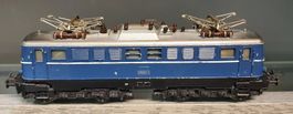 TRIX-EXPRESS: DB E-LOK BR E10 BLAU GUSSMODELL
