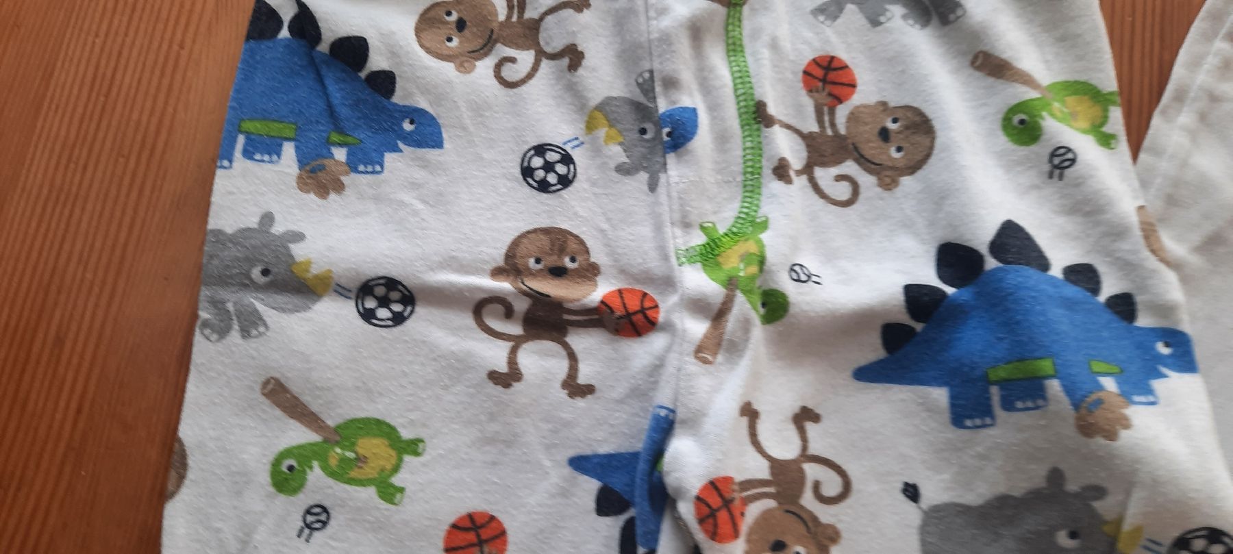 Carter's Lotti di vestiti: Carters Sommerpäckli Size 5 – Usato da Aesch BL venduto da ChezToKa 2
