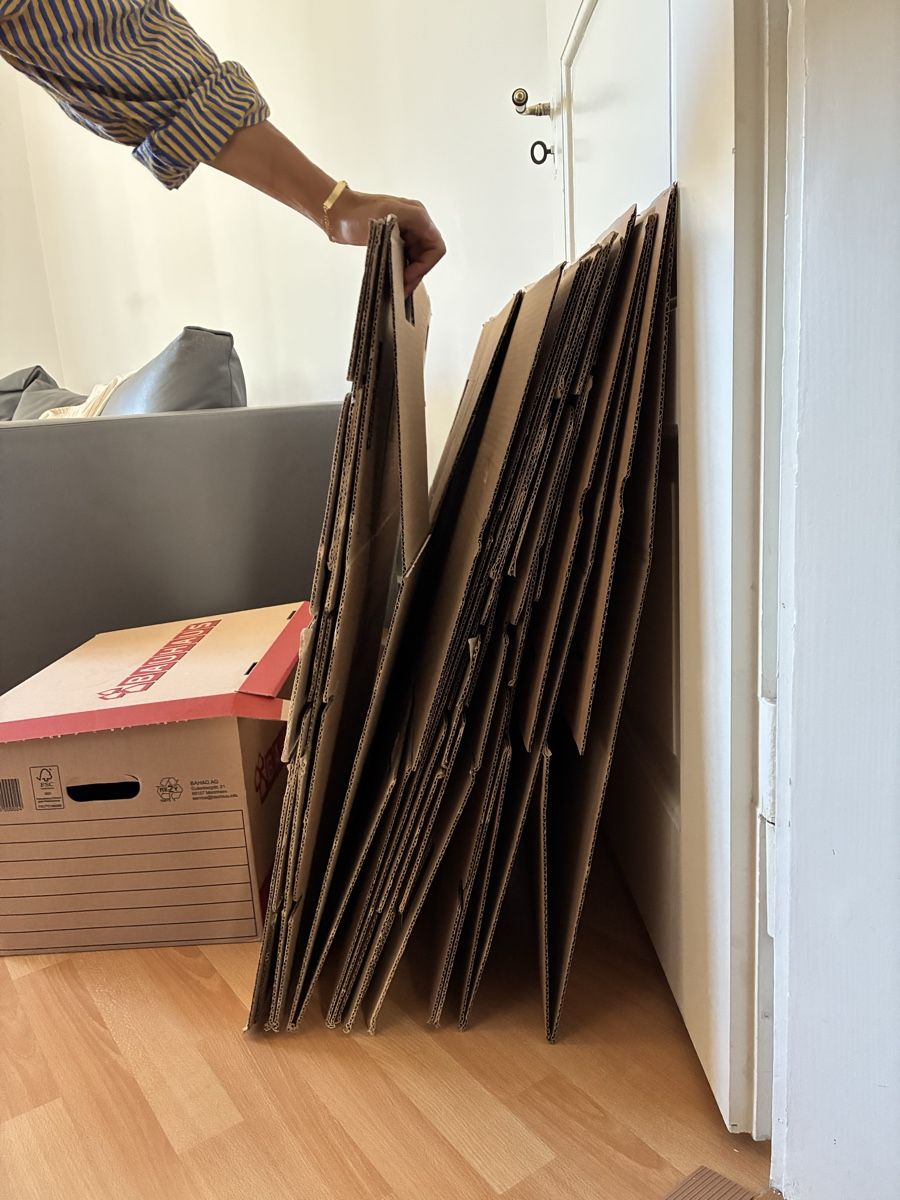 Ikea Cartoni: 11 Umzugskartons – Usato da Bern venduto da wisemagpie 1