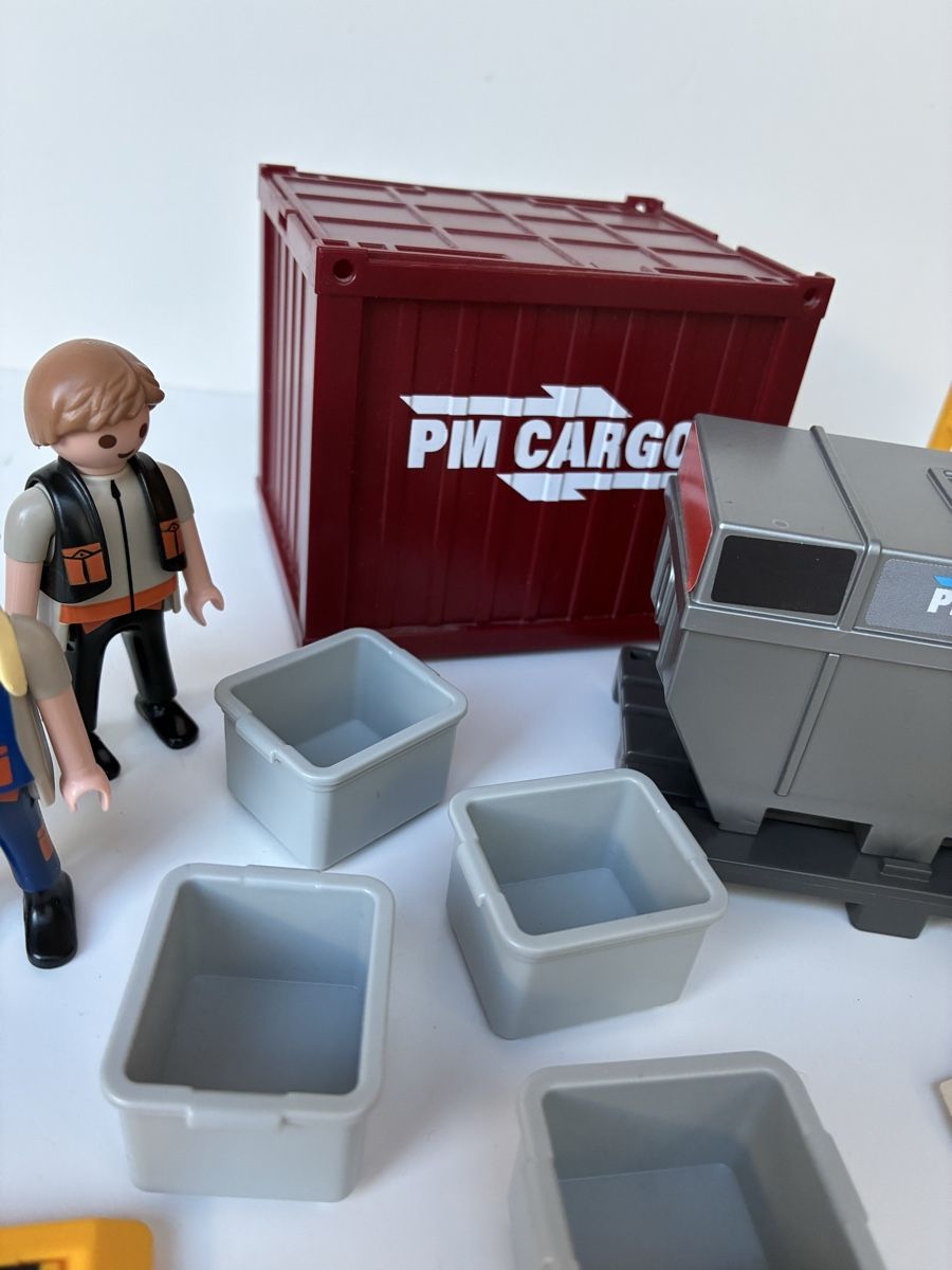 Playmobil Giocattoli: Playmobil 5259 Cargo Loading Team – Usato da Lucens venduto da metaD 5
