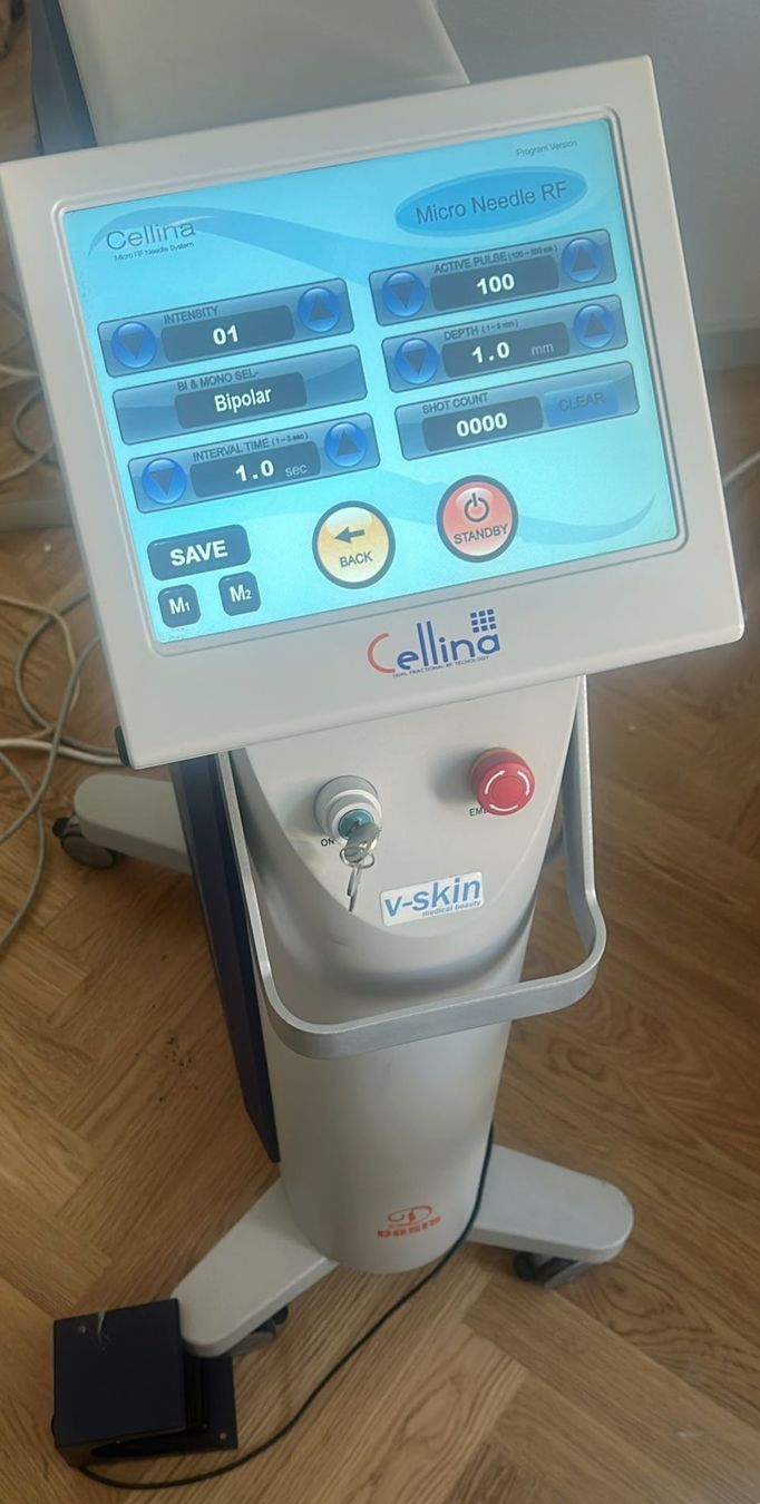 Attrezzature mediche: Cellina Micro RF V-Skin Needel System - Top Zustand – Usato da St. Gallen venduto da CaliSunshine
