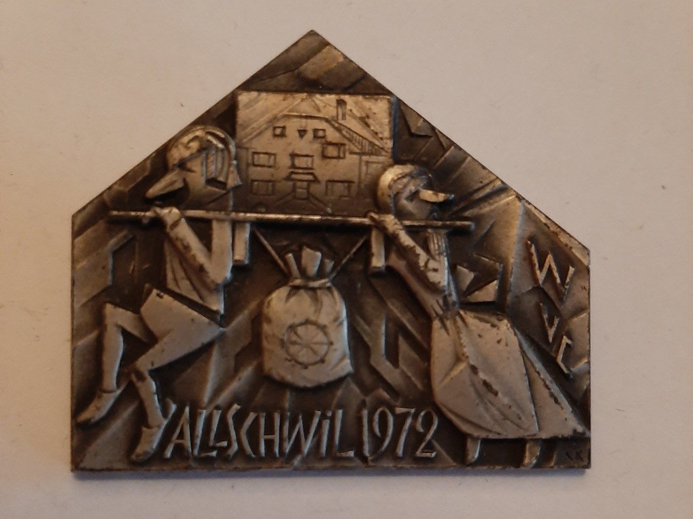 Placchette & Badge: Plakette Allschwil 1972 – Usato da Waltenschwil venduto da moonshadowfreak