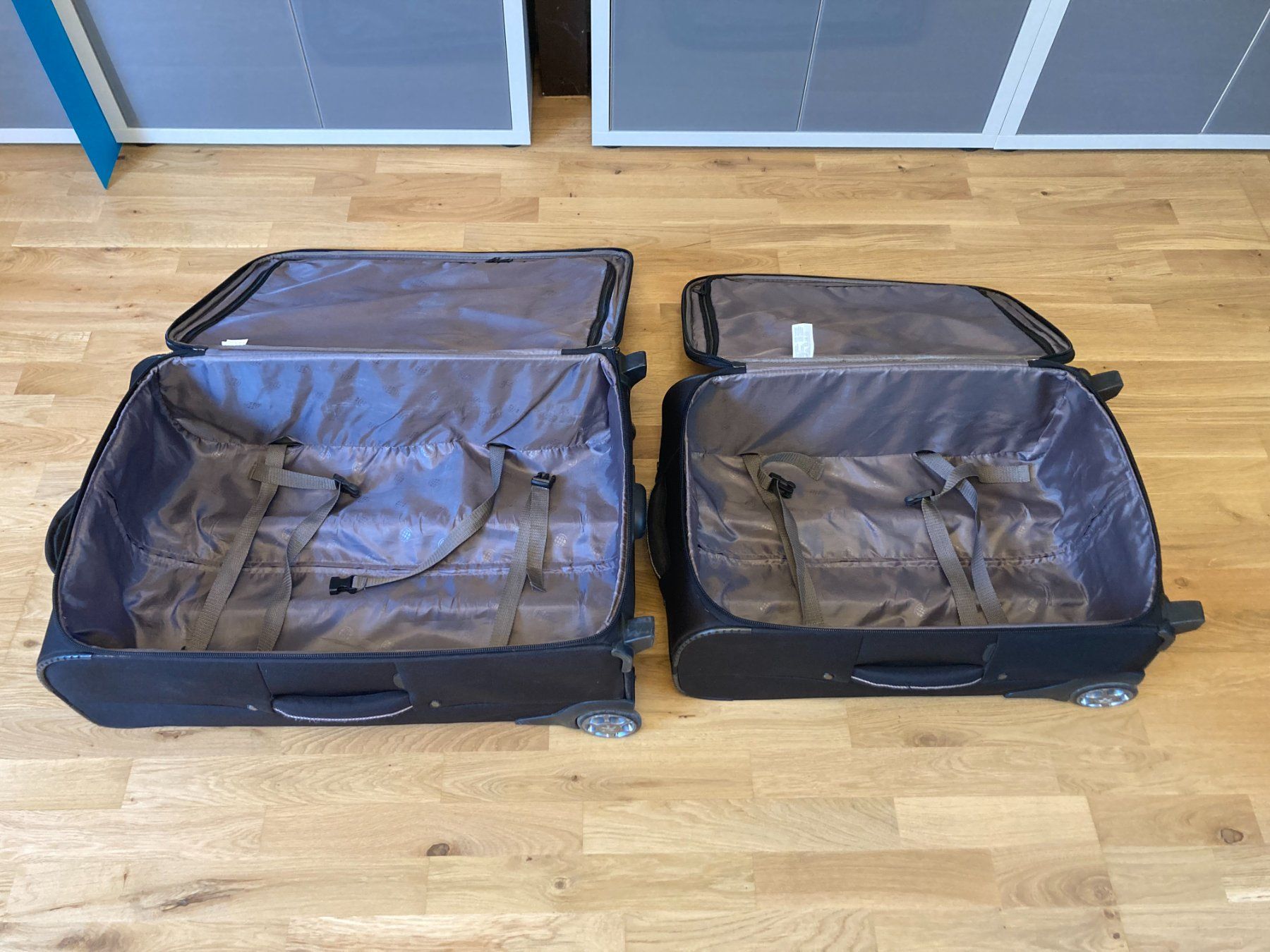 Valigie & Borse: Koffer Set, Zustand gebraucht – Usato da Basel venduto da mar_b59g 2