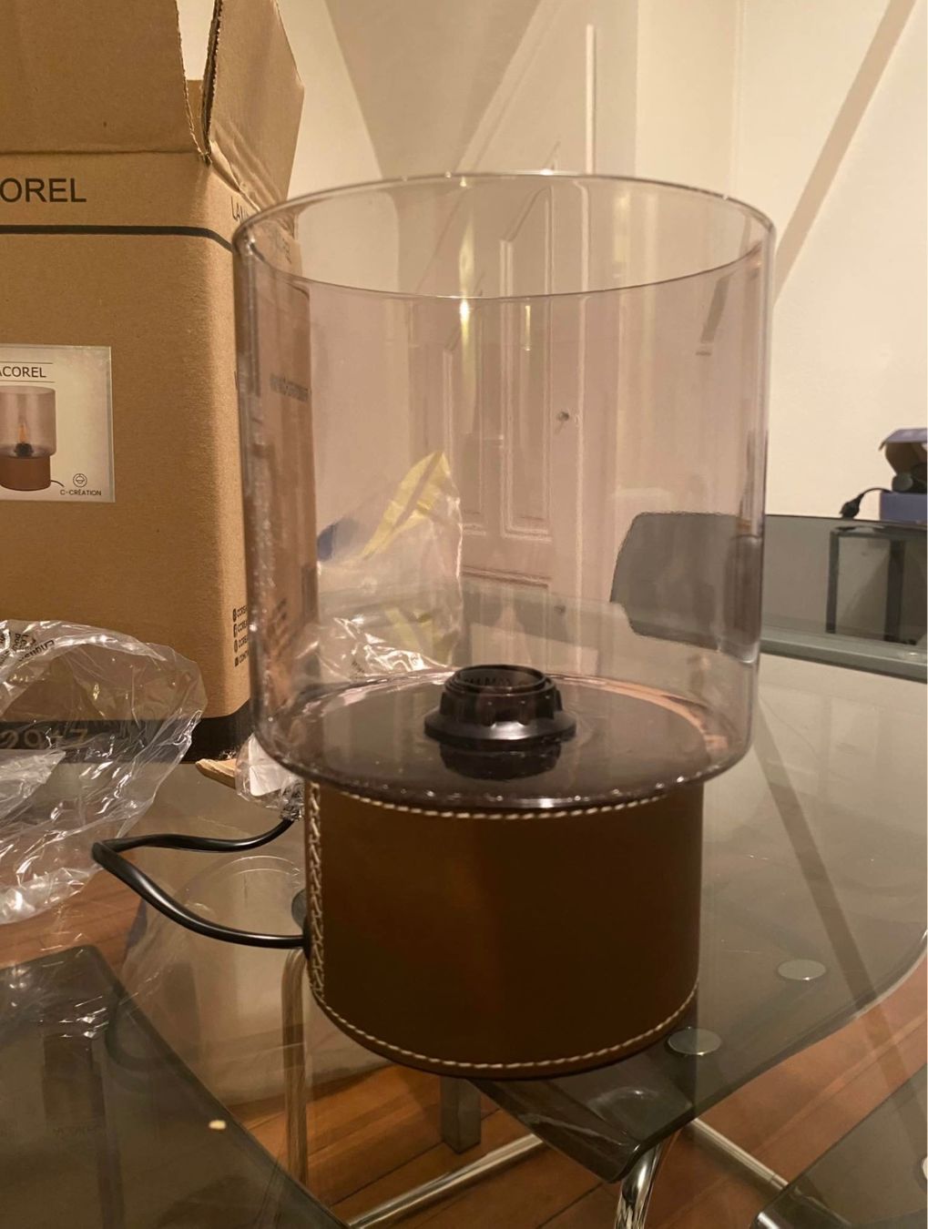 Magnifique lampe de chevet avec socle en cuir (Neu und originalverpackt ...