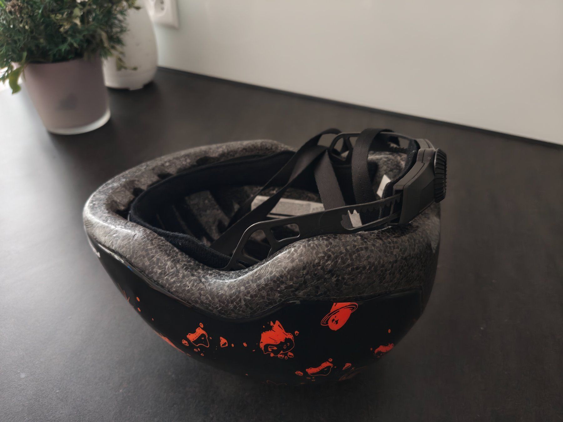 Caschi: Kinder Velohelm - Grösse 49-54cm – Usato da Oftringen venduto da RetroMister 1