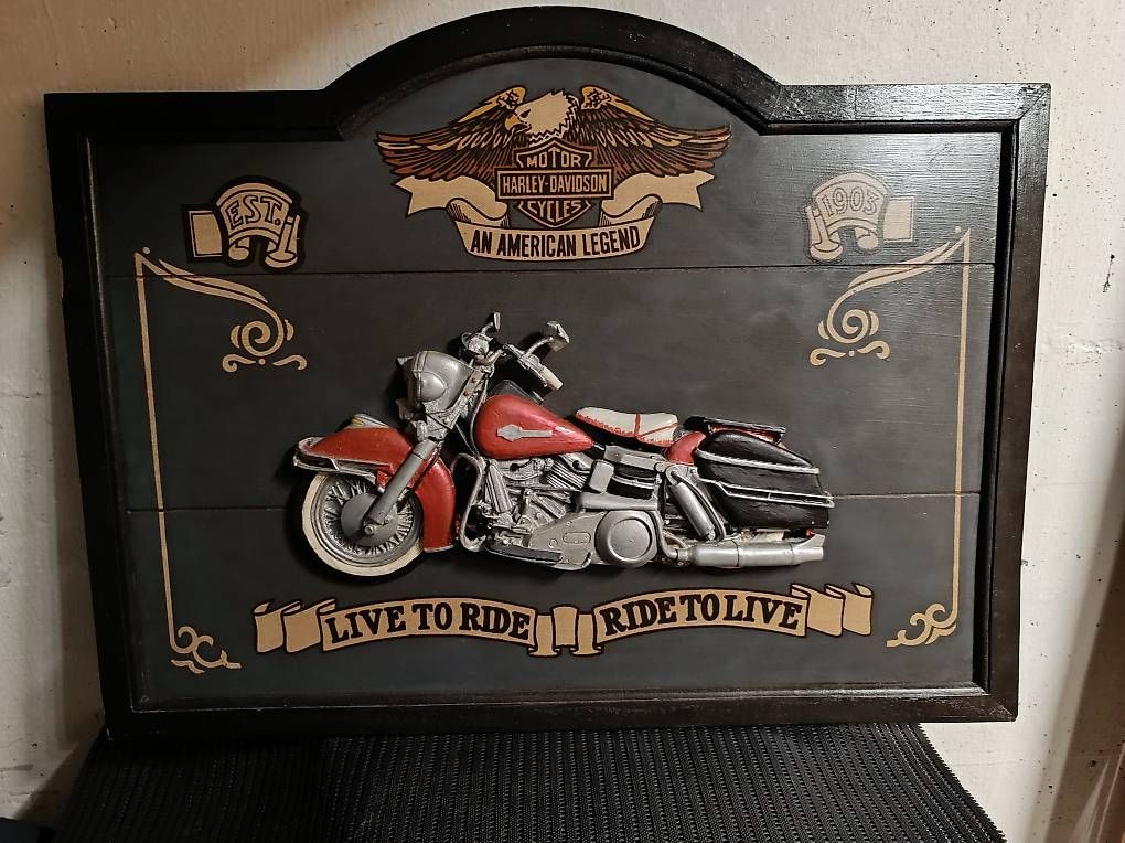 Dipinti: Harley Davidson Relief-Holzbild – Usato da Zürich venduto da Clutterfree