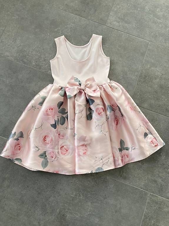 Vestiti & Gonne: Hübsches Kleid – Nuovo (secondo la descrizione) da Hettlingen venduto da rselchi 1