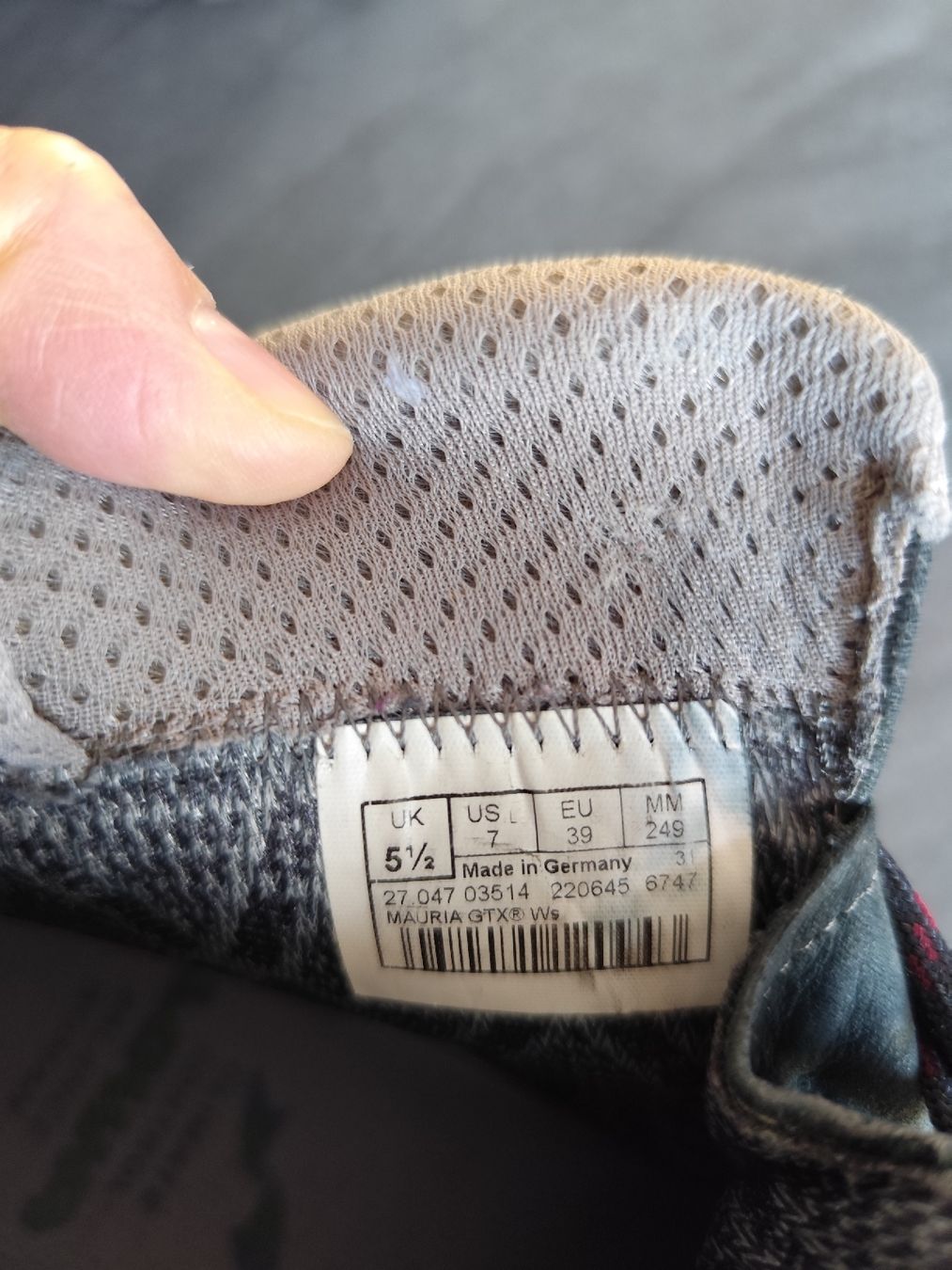 Lowa Chaussures femmes: chaussures de marche  – D'occasion à Tramelan par jos_kb96 1