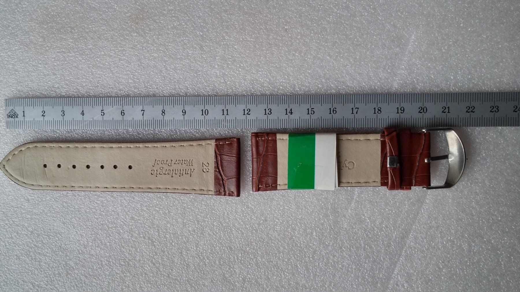 Armbänder & -reifen: 28mm Uhrenarmband h. Braun – Neu und originalverpackt aus Zürich von sendbad 2