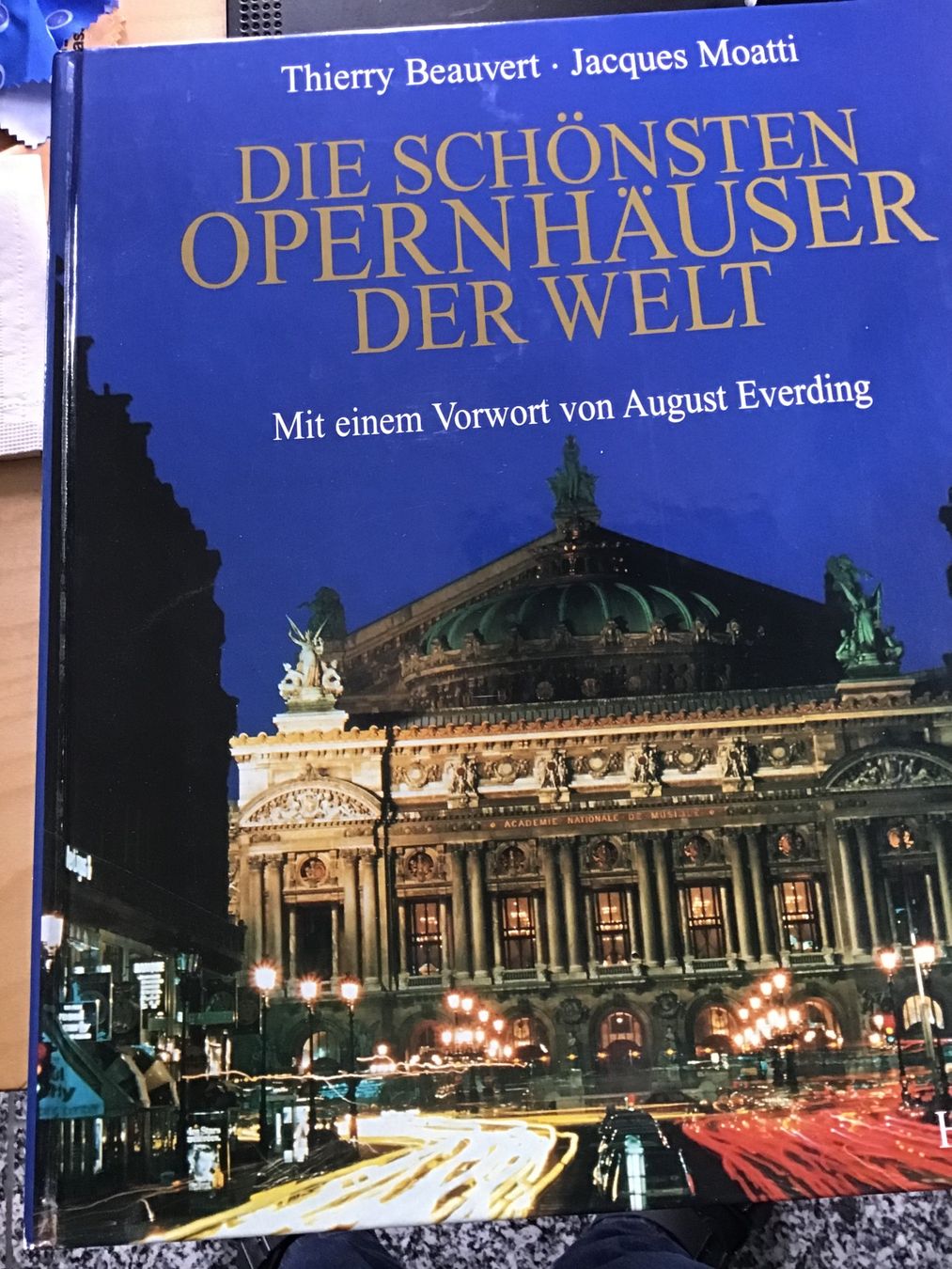 Libri: Die schönsten Opernhäuser der Welt – Usato da Rüti ZH venduto da Phaeton10
