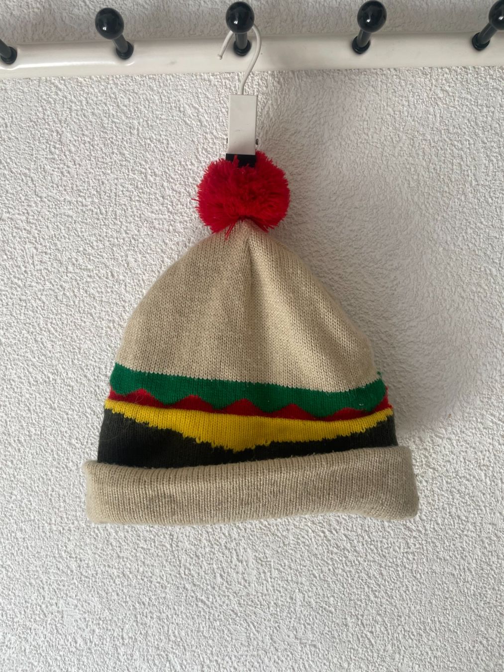 Copricapi, berretti & cappellini: Lazy Oaf Burger Beanie – Usato da Lausanne venduto da amaury.h 1