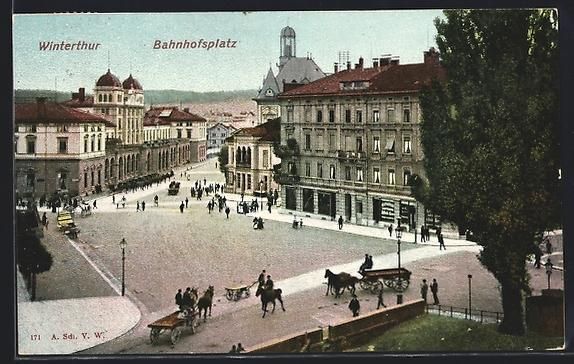 Cartoline postali: Winterthur, Bahnhofplatz aus der Vogelsc – Usato da Berlin venduto da bartko-reher