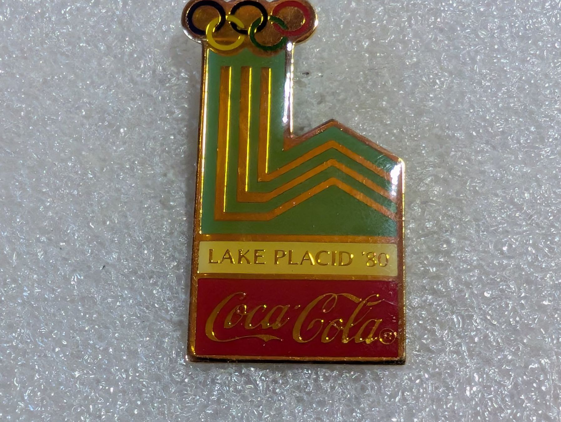 Placchette & Badge: Ansteckpin 152: Olympia x Coca Cola – Usato da Oppligen venduto da Pin-Fall-Shop