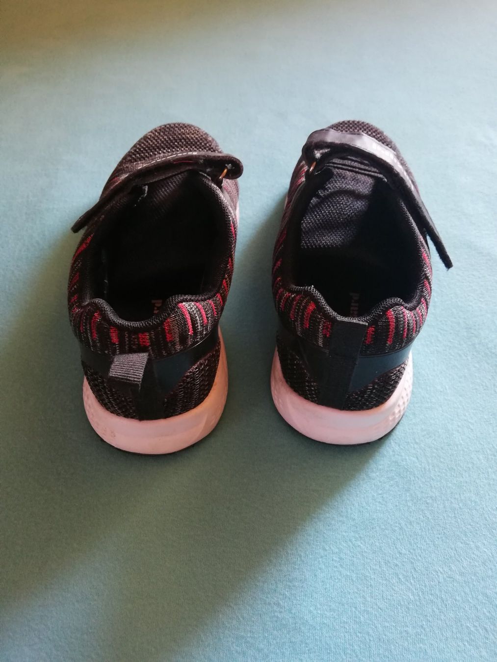 Herrenschuhe: Turnschuhe Gr.34 unisex – Gebraucht aus Adelboden von Lammhult 1