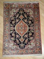 Ghom Seide signiert 102 x 142