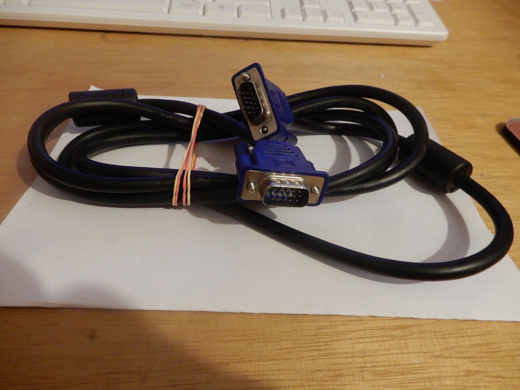 Cavi: VGA Kabel schwarz ungeprüft – Usato da Worben venduto da MaKo3252 2