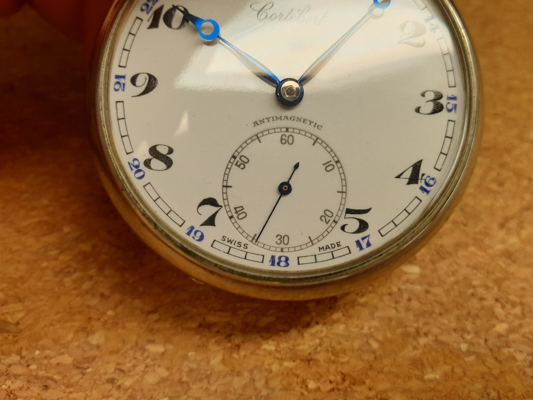 Cortébert Orologi: Cortébert Uhr – Usato da Neyruz FR venduto da Flyback 7