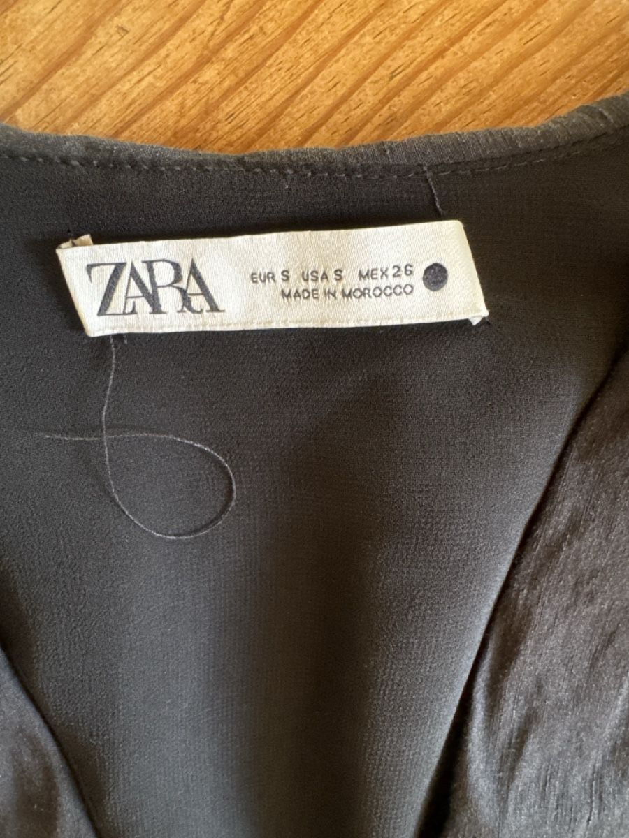 Zara Vestiti: Zara Kleid schwarz Gr. S – Usato da Mauren venduto da ducducturi 2