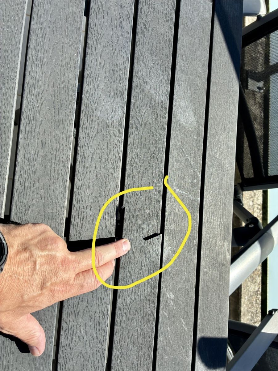 Set di tavolo e panche: Gartentisch mit 4 Stühlen – Difettoso da Höri venduto da yamahatrx 1