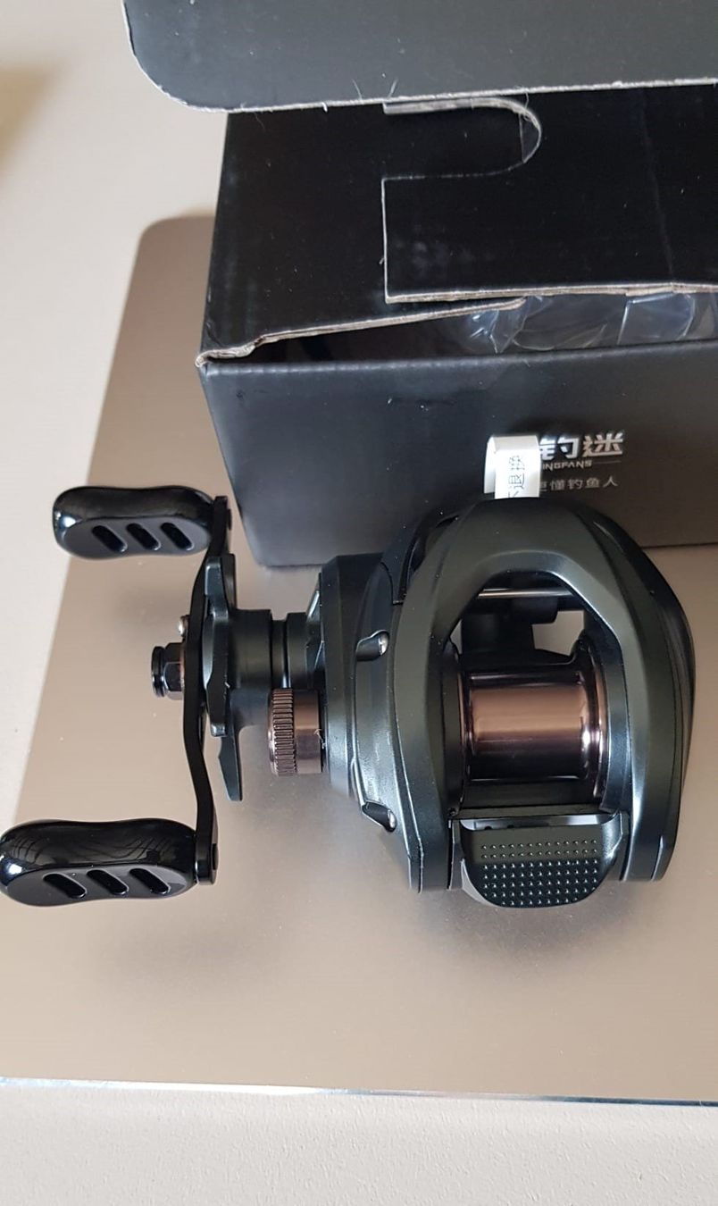 Tamburi & Mulinelli: Moulinet Casting – Frein Électronique, NEUF – Nuovo e nell'imballaggio originale da Le Brassus venduto da lot_kt22 7