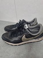 Nike Air Sneaker Gr. 46