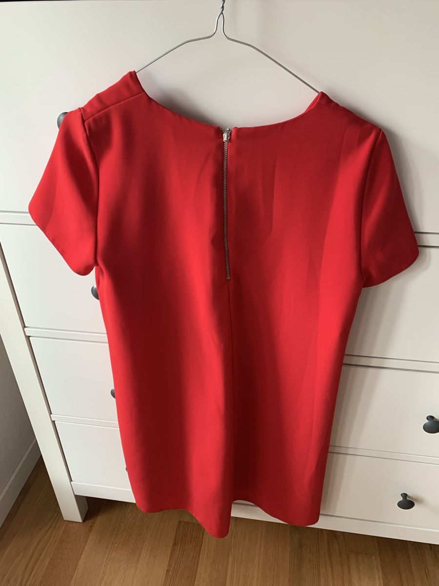 Zara Kleider: Red dress Zara XS – Gebraucht aus Zug von digalvao 1