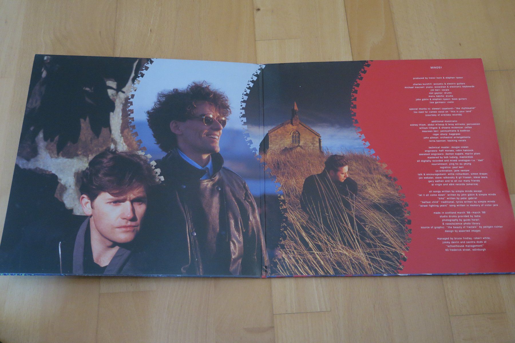 Dischi in vinile: Simple Minds – Street Fighting Years – Usato da Thun venduto da Karibu70 1