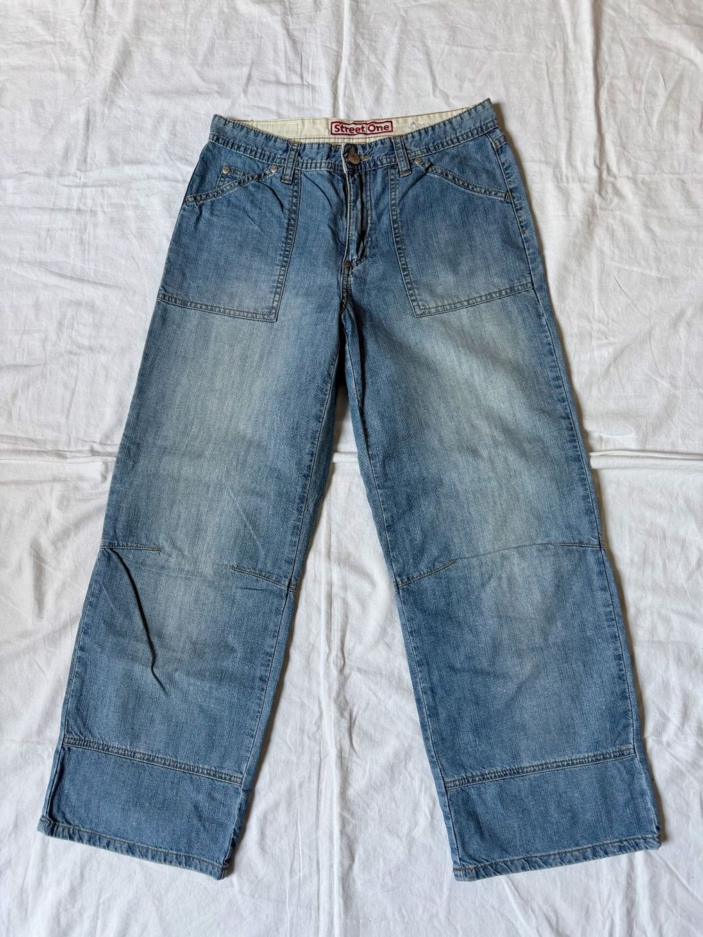 Jeans: Street One Jeans 7/8, hellblau, Gr. 34 – Usato da Basel venduto da Solaia28