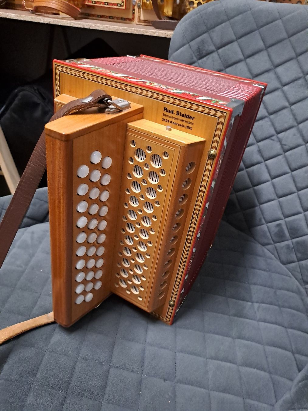 Musikinstrumente: Stalder orgeli ton A  – Gebraucht aus Villeneuve von BibiVintage 2