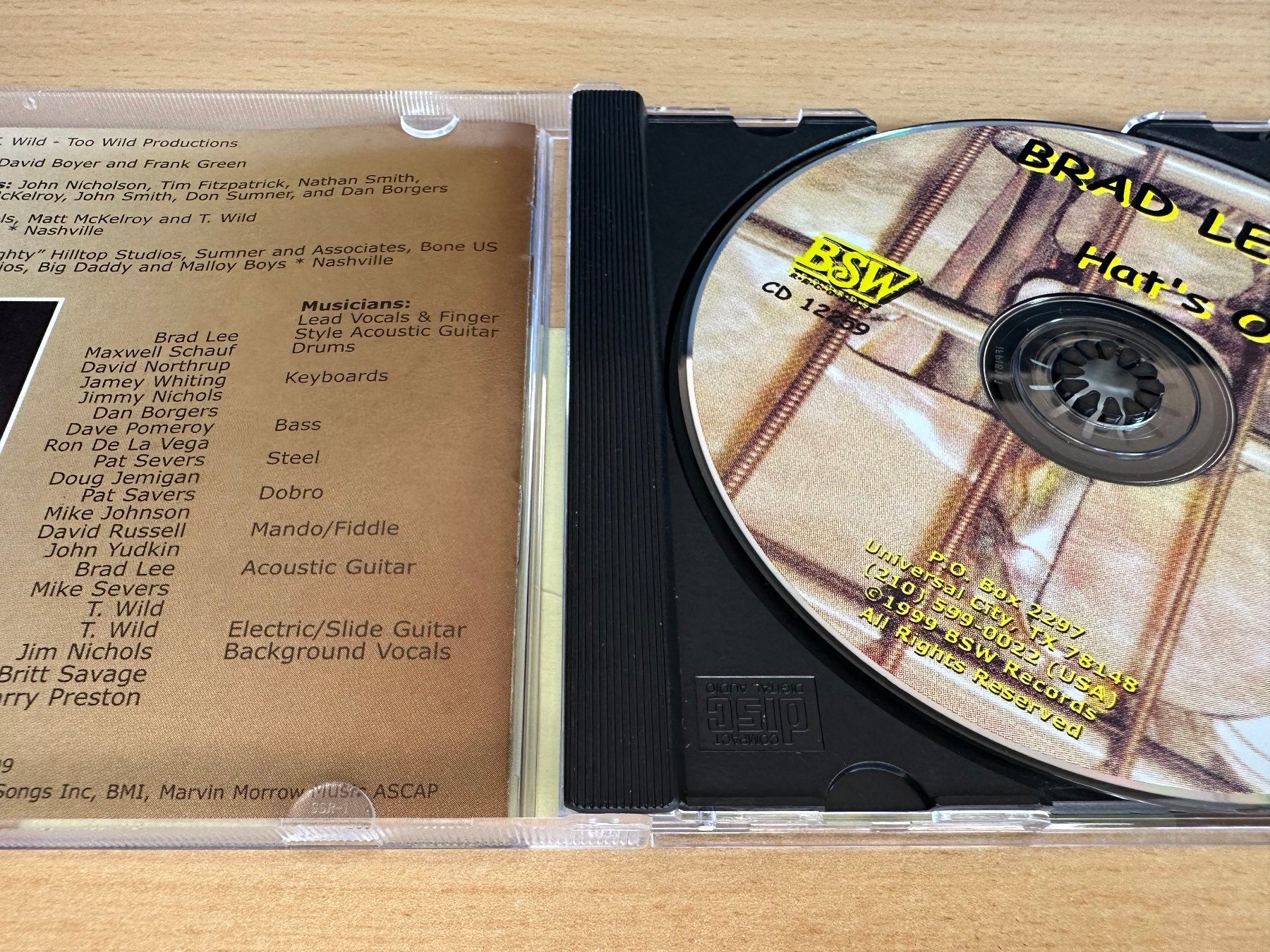 CD: Brad Lee – Hat's Optional – Usato da Rikon im Tösstal venduto da Alpenmutz 2