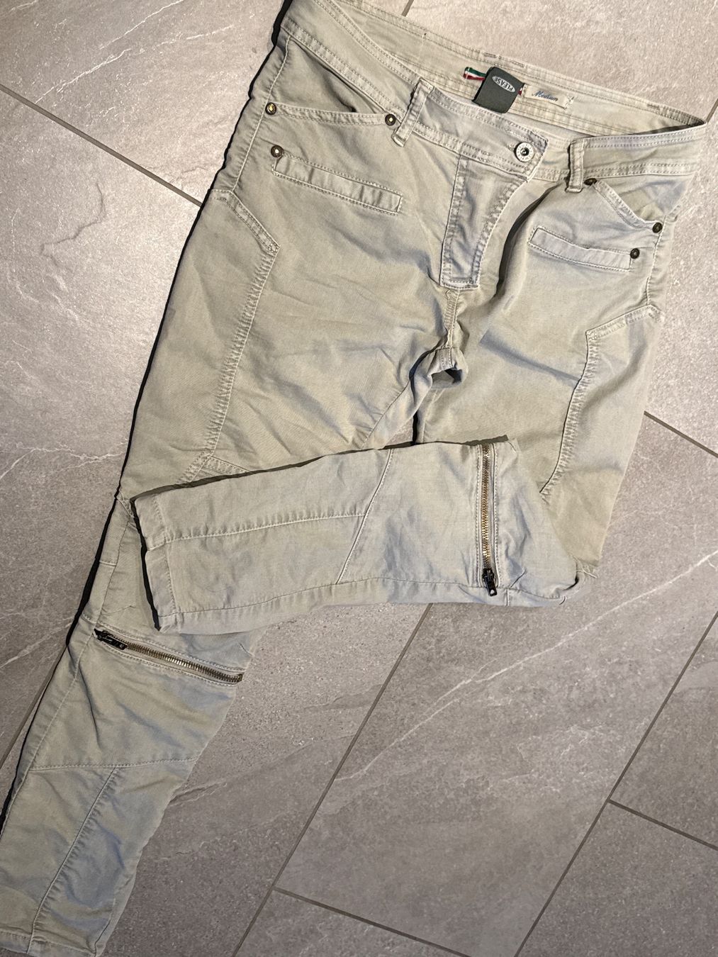 Please Jeans Pantaloni: Marken Damenhose PLEASE, M, – Usato da Amriswil venduto da used2use 1
