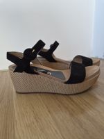 Unisa sandals 