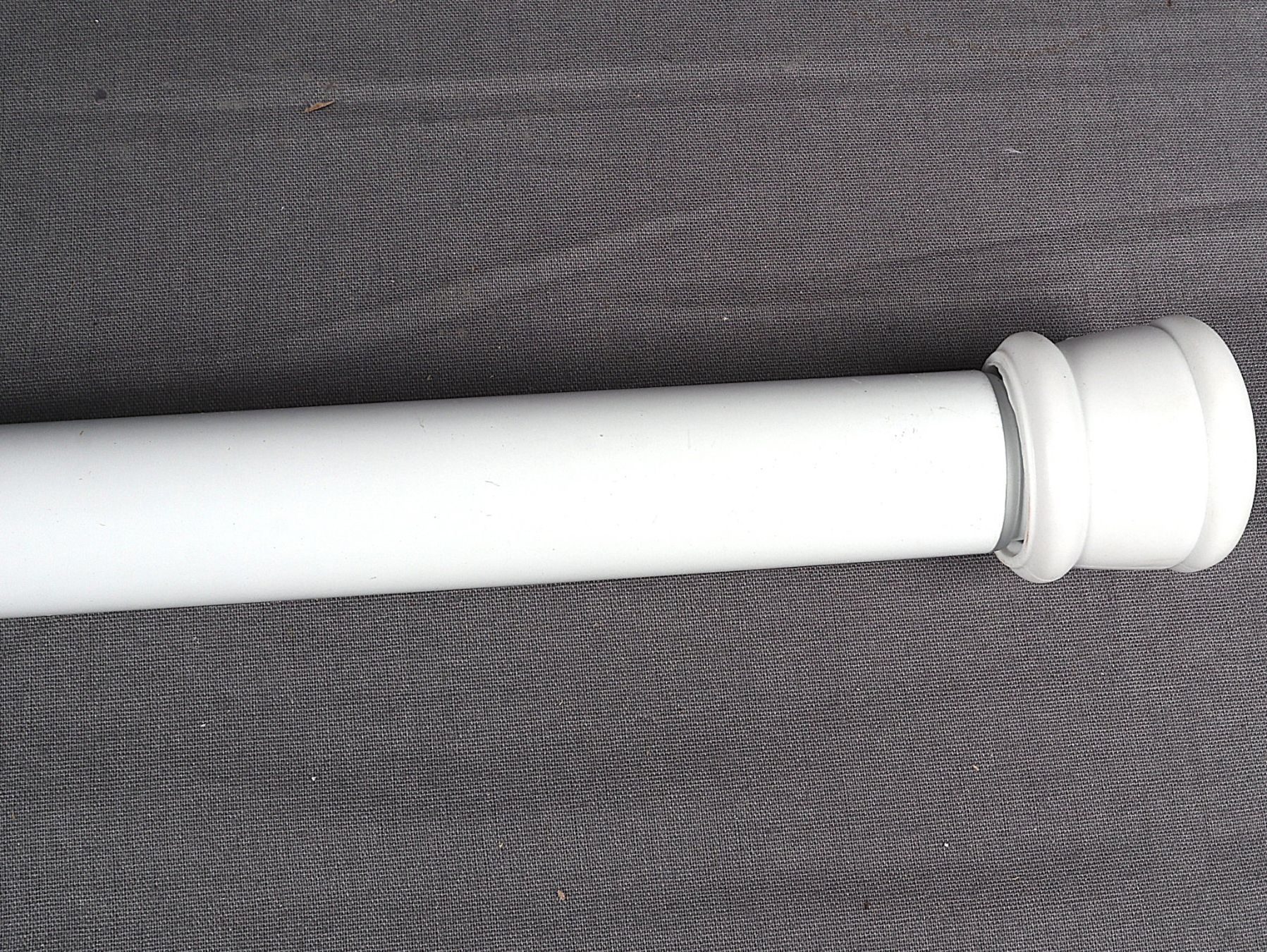Supporti a parete: SPANNSTANGE 23/26mm 1 – Nuovo (secondo la descrizione) da Steinen venduto da Restwert_Steinen 2