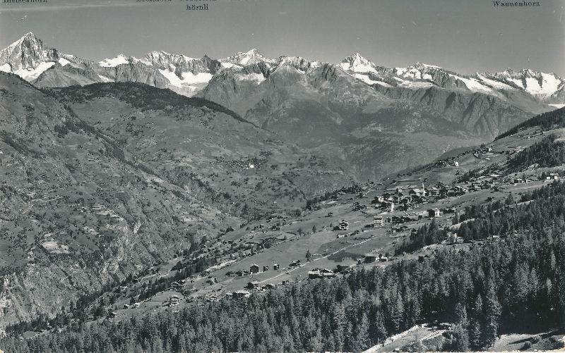 Cartes postales: Grächen - Luftaufnahme + 1968 – D'occasion à Emmenbrücke par teestube