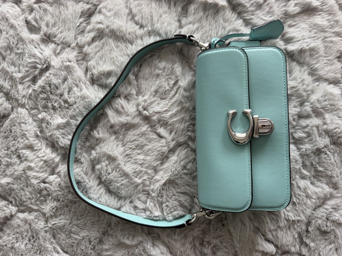 Coach Borse da donna: COACH Studio Baguette Schultertasche aus Leder – Nuovo e nell'imballaggio originale da Herzogenbuchsee venduto da closetflip 3