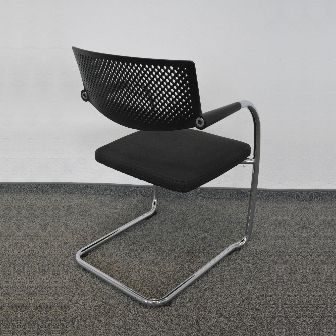 Vitra Sedie: Vitra Visavis 2 Freischwinger - Stapelbar - Anthrazit - mit – Usato da Schönenwerd venduto da mcofficeshop 3