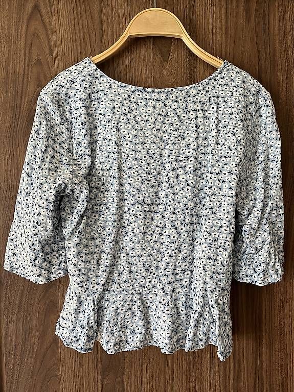 Blusen: Bluse Gr.34 – Gebraucht aus St. Gallen von andreav. 1