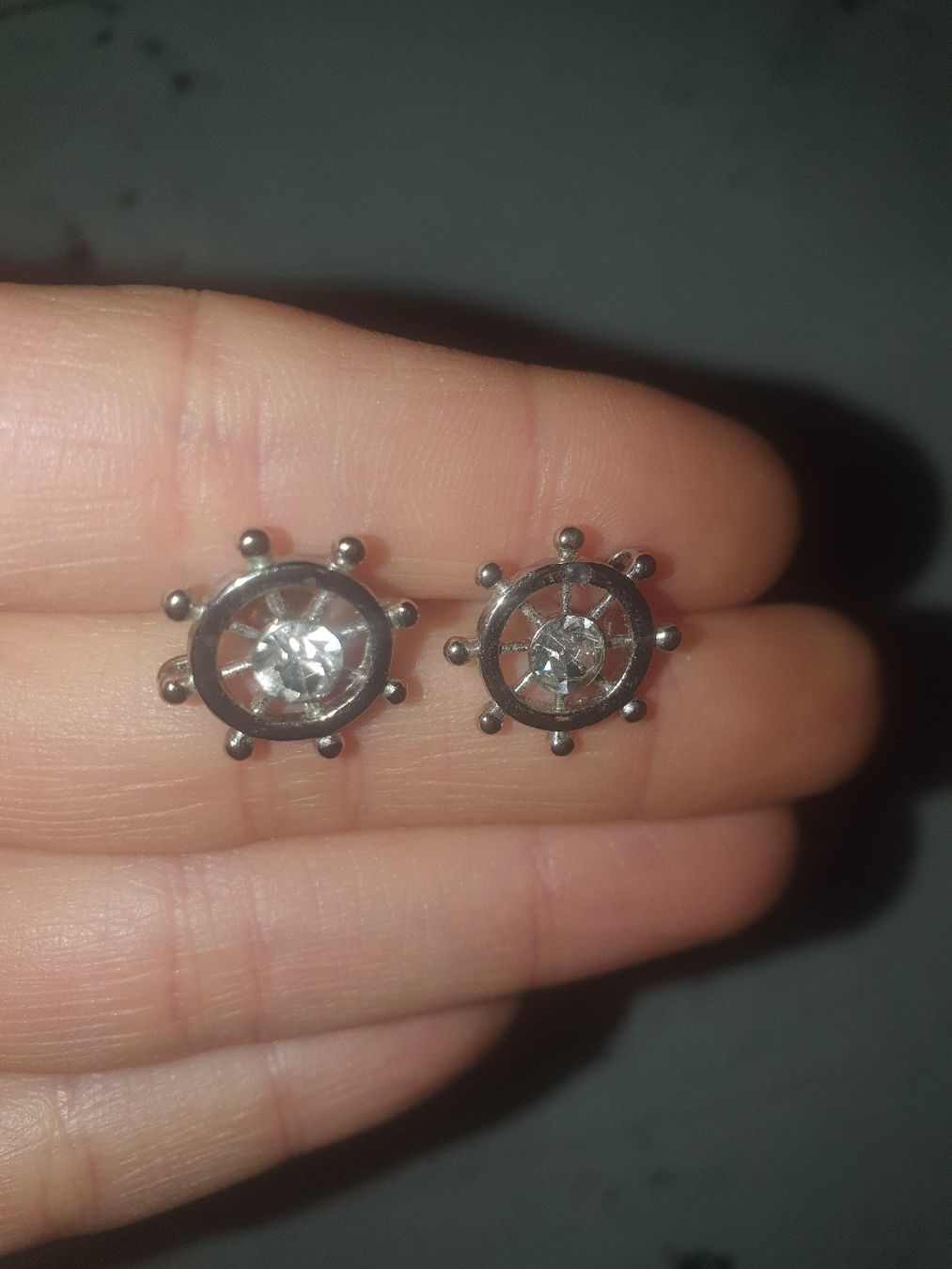 Ohrringe & -stecker: Ohrringe – Gebraucht aus Moosseedorf von Sonnenschein.. 1