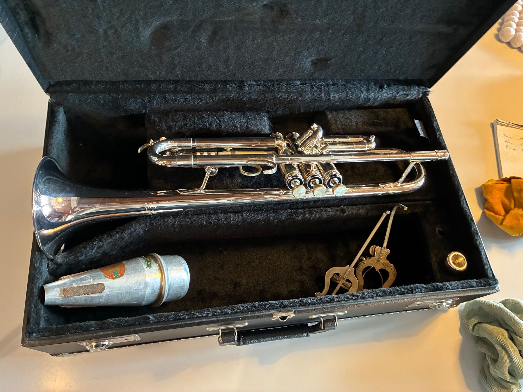 Strumenti musicali: Trompete Gezen 300 versilbert – Usato da Bibern SO venduto da goldenblue 1