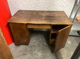 Schreibtisch (Holz)