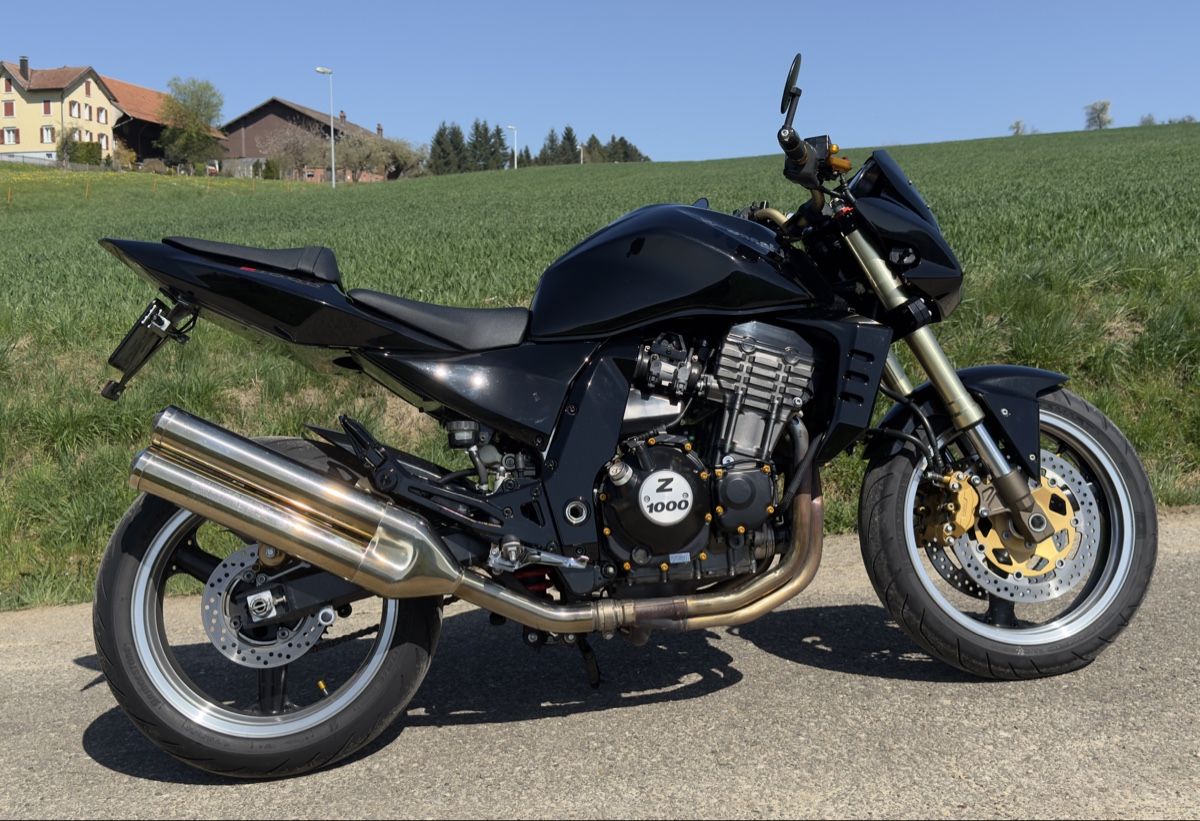 Kawasaki Strasse: Kawasaki Z1000 – Gebraucht aus Gossau SG von nimo78