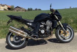 Kawasaki Z1000