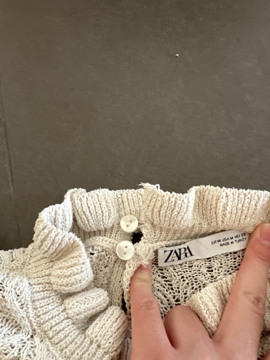 Zara Pulls & Sweat-shirts: Damen Pullover ZARA Creme Grösse M mit Perlen – D'occasion à Zug par a.marryl 4