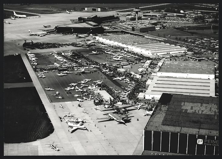 Fotografie & Manifesti: Fotografie Flughafen Hannover, Deutsche  – Usato da Berlin venduto da bartko-reher