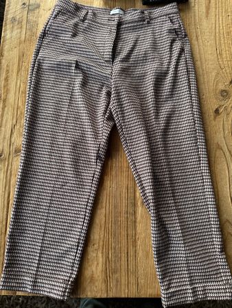 Gerry Weber Hose Gr. 42 braun/beige Baumwolle